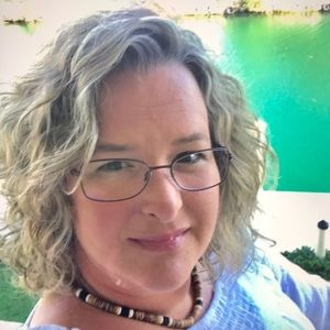 Meet your Posher, Monica